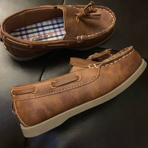 Boys dress shoes size 10